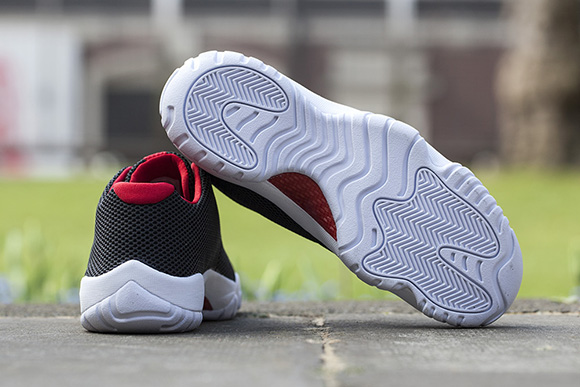 air jordan future low bred