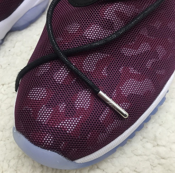 Jordan Future Low Burgundy Camo