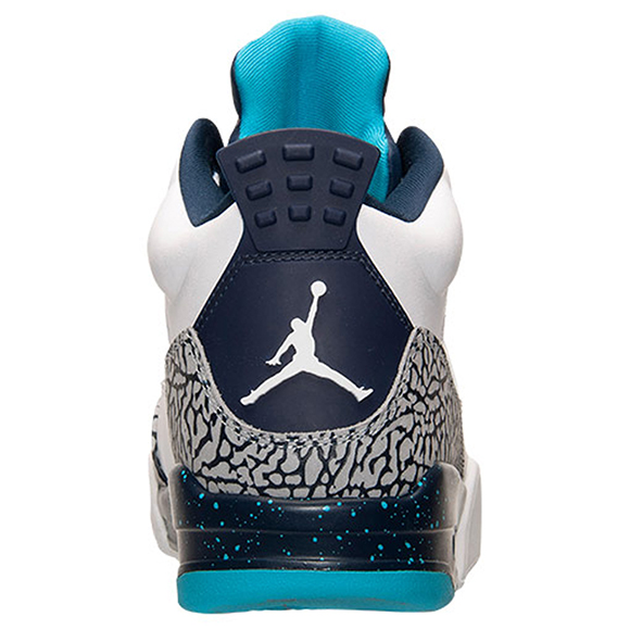 Jordan Son of Mars Low Hornets