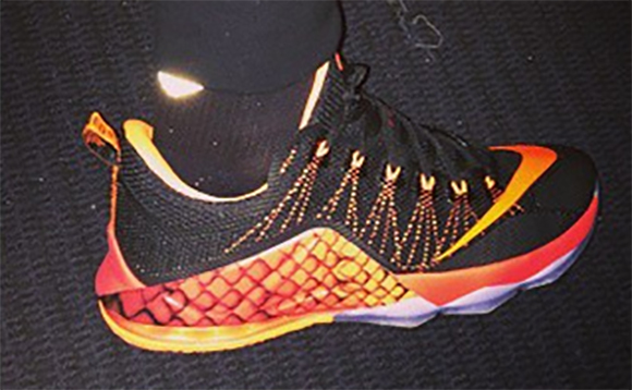 LeBron Debuts Nike LeBron 12 Low Fish Scale