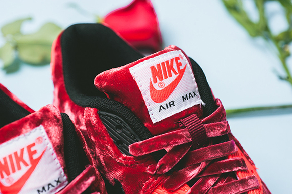 Nike Air Max 90 Red Velvet Release Date