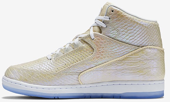 Nike Air Python Pearl