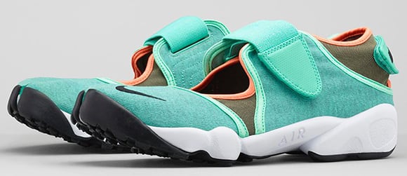 Nike Air Rift ‘Crystal Mint’