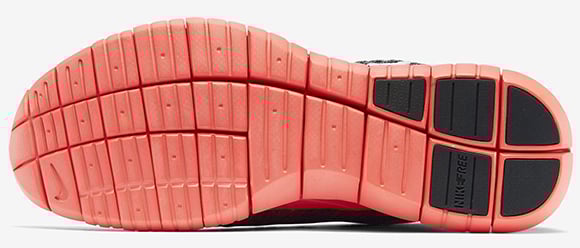 Nike Free Flyknit Chukka Hot Lava