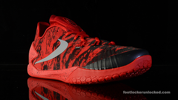Nike Hyperchase James Harden PE Now Available