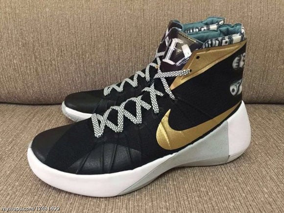Nike Hyperdunk 2015