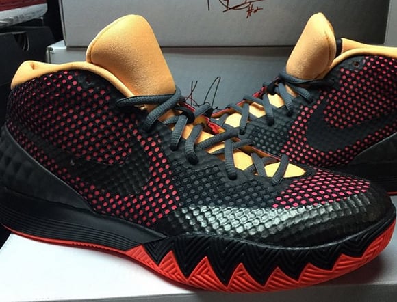 Nike Kyrie 1 ‘Away’ Sample