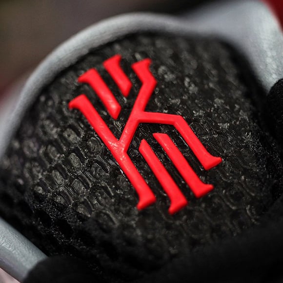 Nike Kyrie 1 Infrared