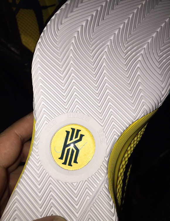 Nike Kyrie 1 Tour Yellow