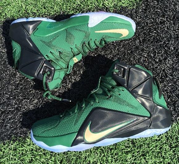 Nike LeBron 12 SVSM Away PE