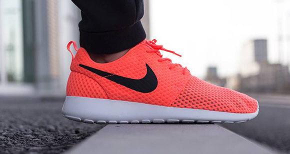 Nike Roshe Run Breeze ‘Hot Lava’