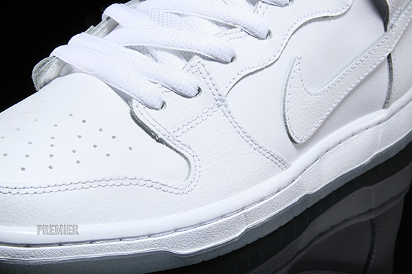 Nike SB Dunk High White Ice