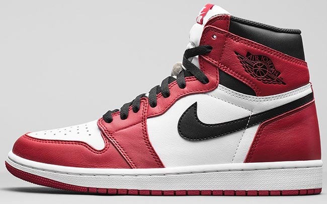 Air Jordan 1 Retro High OG Chicago