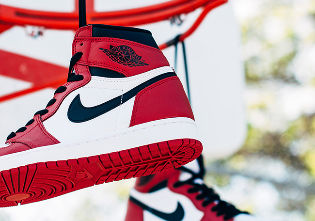 Air Jordan 1 Retro High OG Chicago Releasing Weekend