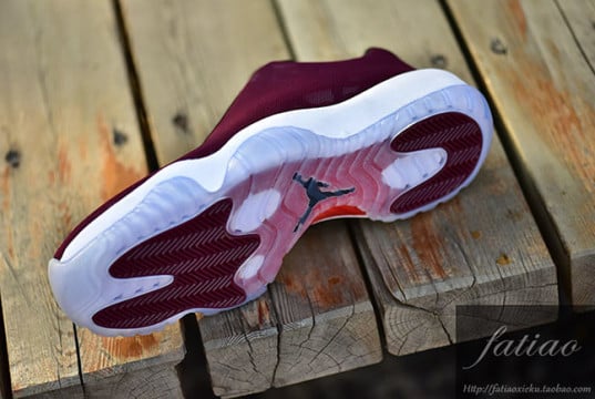 Grey And Gold Nike Sneakers Images Of White And Orange Jordan