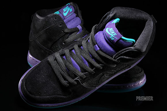 Nike SB Dunk High Grape Now Available