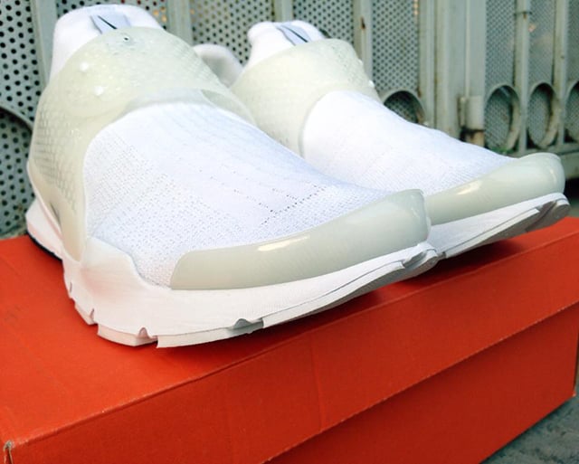 Nike Sock Dart Whiteout Detailed Look