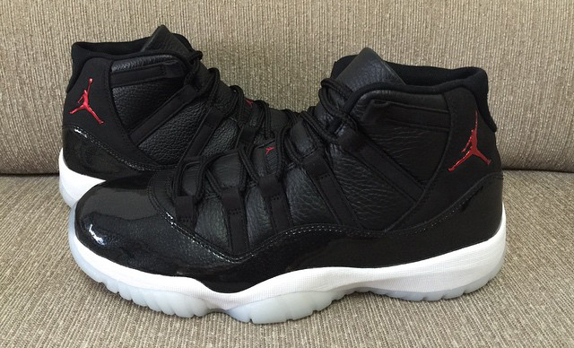 Air Jordan 11 72-10