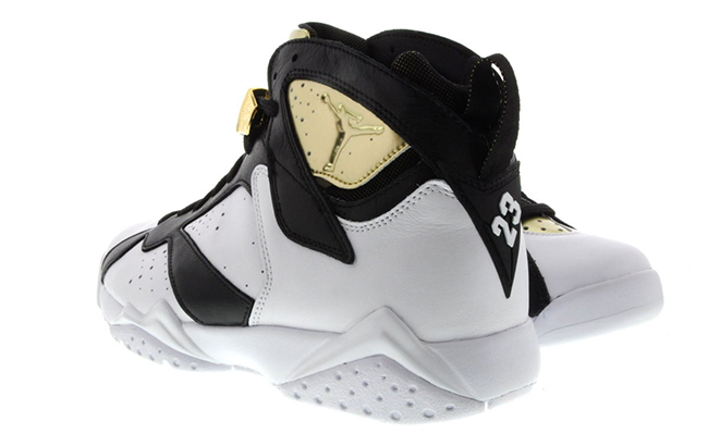 Air Jordan 7 Champagne