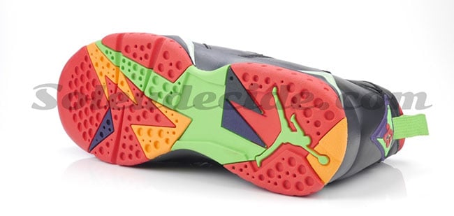 Air Jordan 7 Marvin the Martian