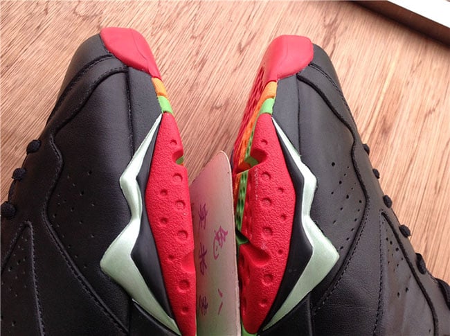 Air Jordan 7 Marvin the Martian