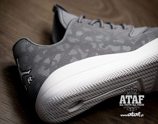 Nike Air Max Trail Wind 4 Nike Air Shox Turbo 13