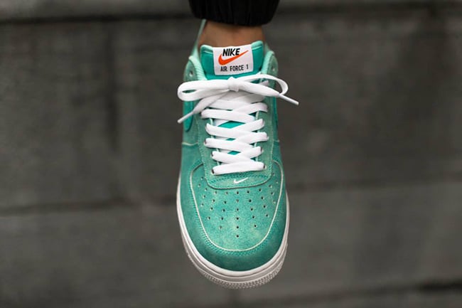 Nike Air Force 1 Low Light Retro