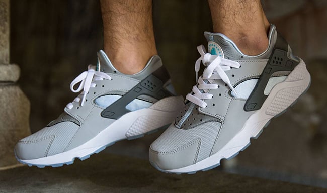 Nike Air Huarache ‘Mag’ – On Feet