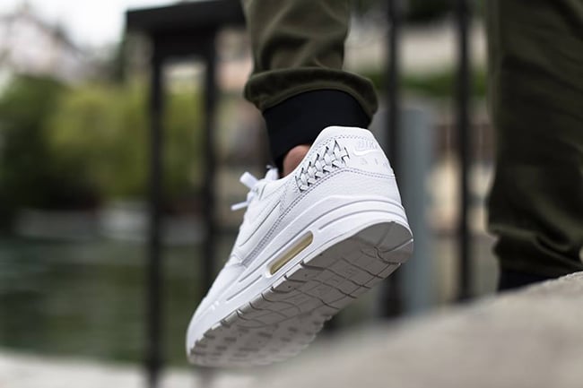 Nike Air Max 1 Woven White