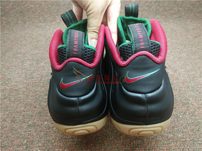 nike air foamposite pro gucci