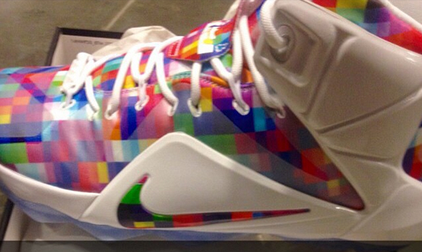 Nike LeBron 12 EXT Prism