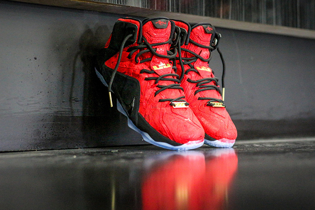 Nike LeBron 12 EXT Red Paisley