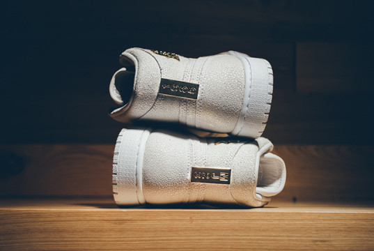 Nike Air Yeezy Complex Ii Cute Girls In Nike Huarache