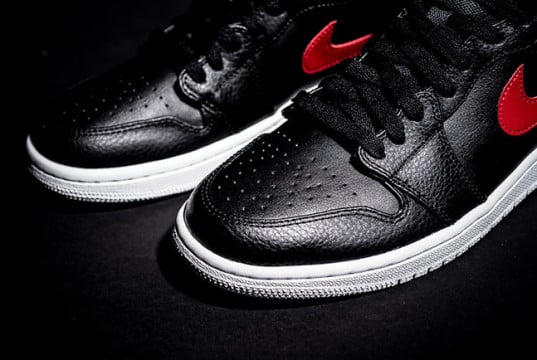 Nike Air Veer Black Grey Nike Roshe Run Vent Pack