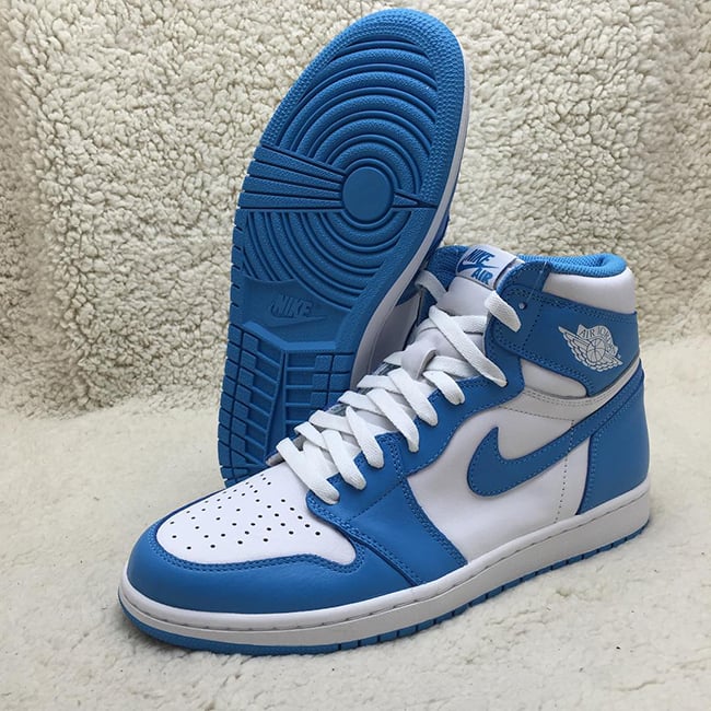 Air Jordan 1 Retro High OG UNC