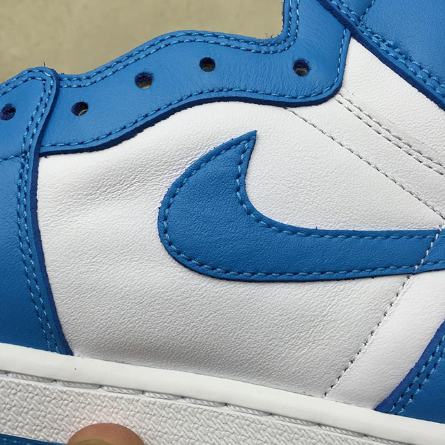 Air Jordan 1 Retro High OG UNC