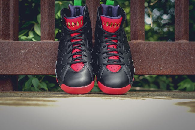 Air Jordan 7 Marvin the Martian Retro