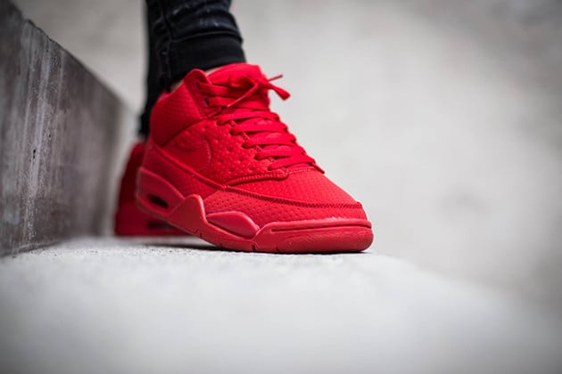 nike air flight classic black varsity red