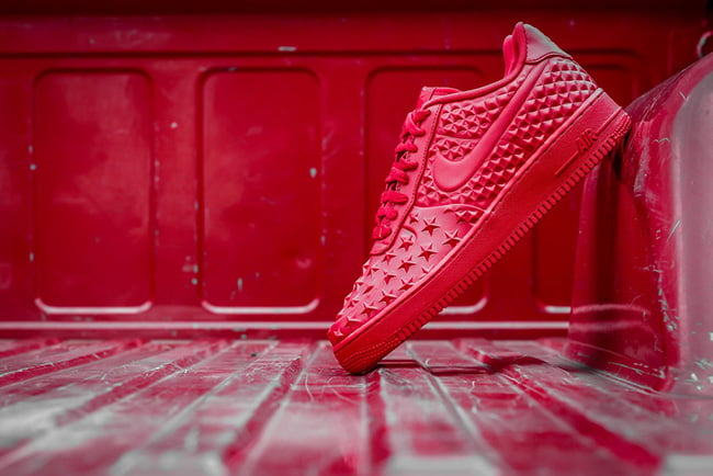 Nike Air Force 1 Low Red Stars