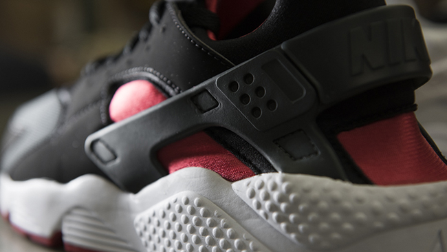 Nike Air Huarache Bred