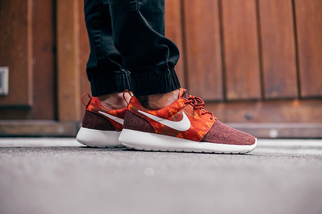 Nike Roshe Run Print Aztec