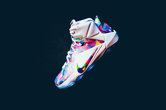 Nike LeBron 12 EXT Prism