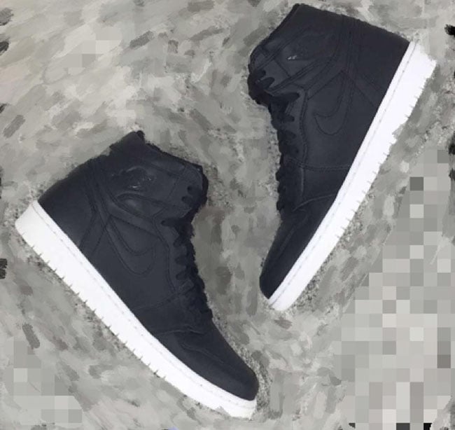 Air Jordan 1 Retro High OG Black White