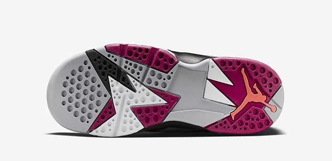 Air Jordan 7 GS Fuchsia Flash