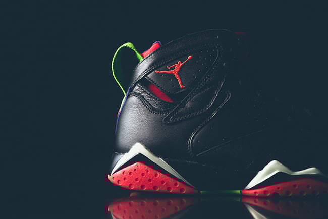 Air Jordan 7 Marvin the Martian Releasing