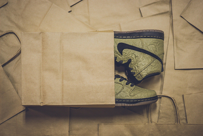 Nike SB Dunk High Brown Bag