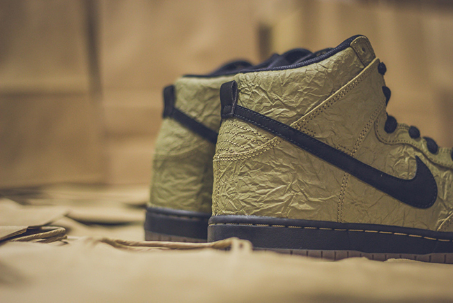 Nike SB Dunk High Brown Bag