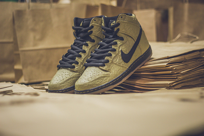 Nike SB Dunk High Brown Bag