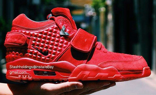 Nike Air Cruz Red October