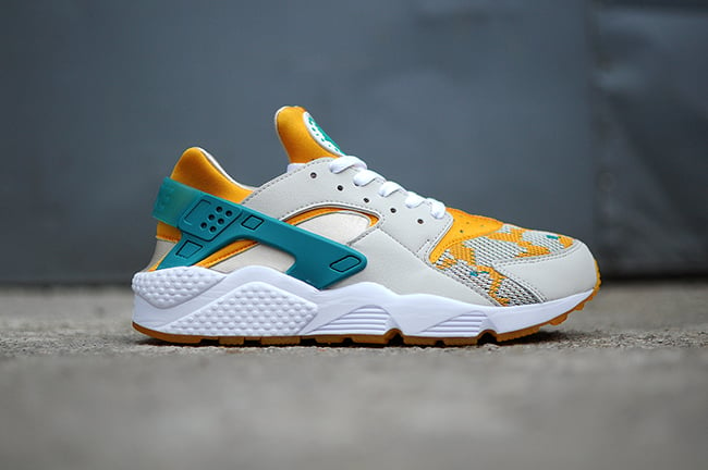 Nike Air Huarache Light Bone